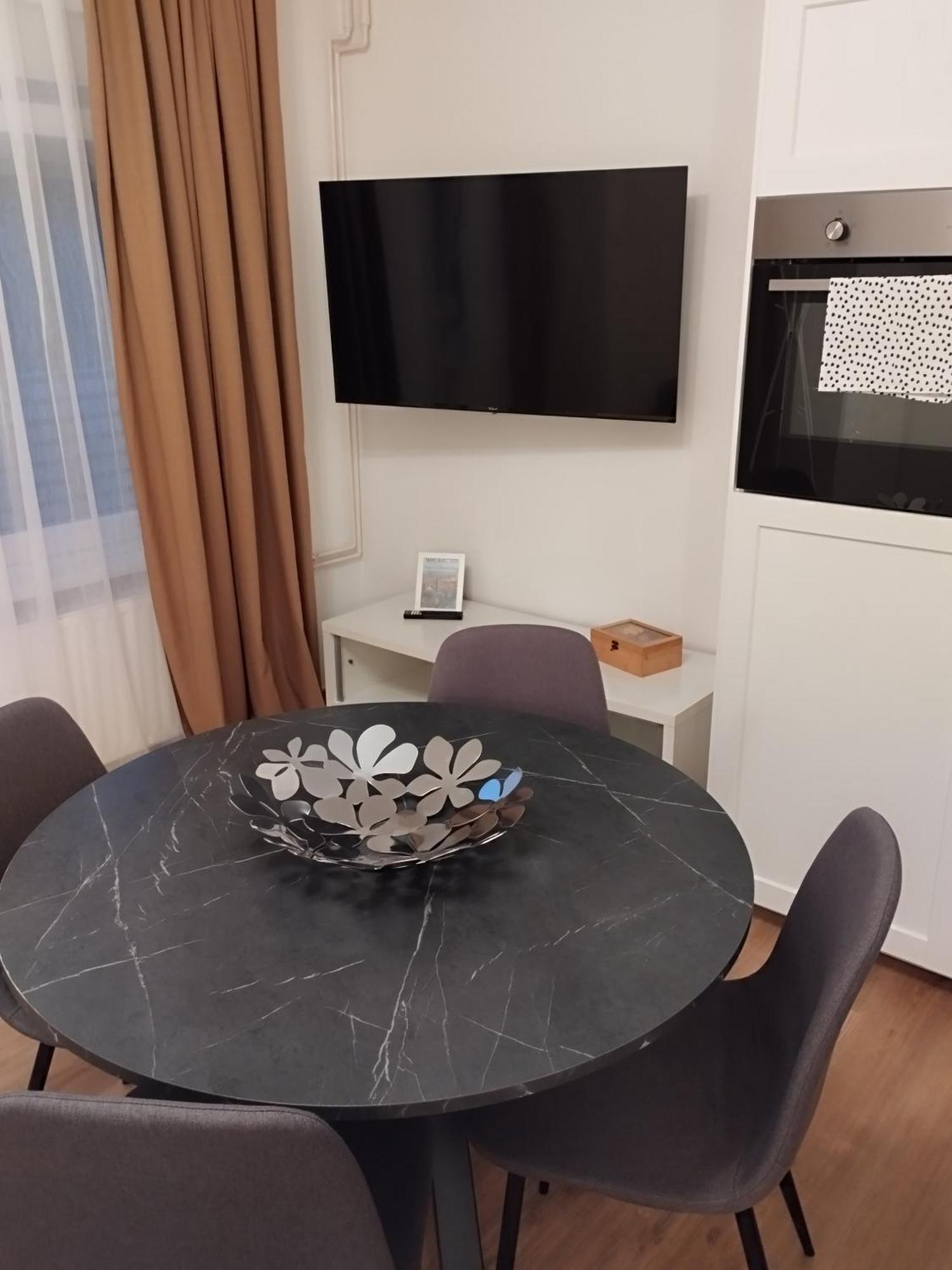 Apartmani Venium Krizevci Exterior photo